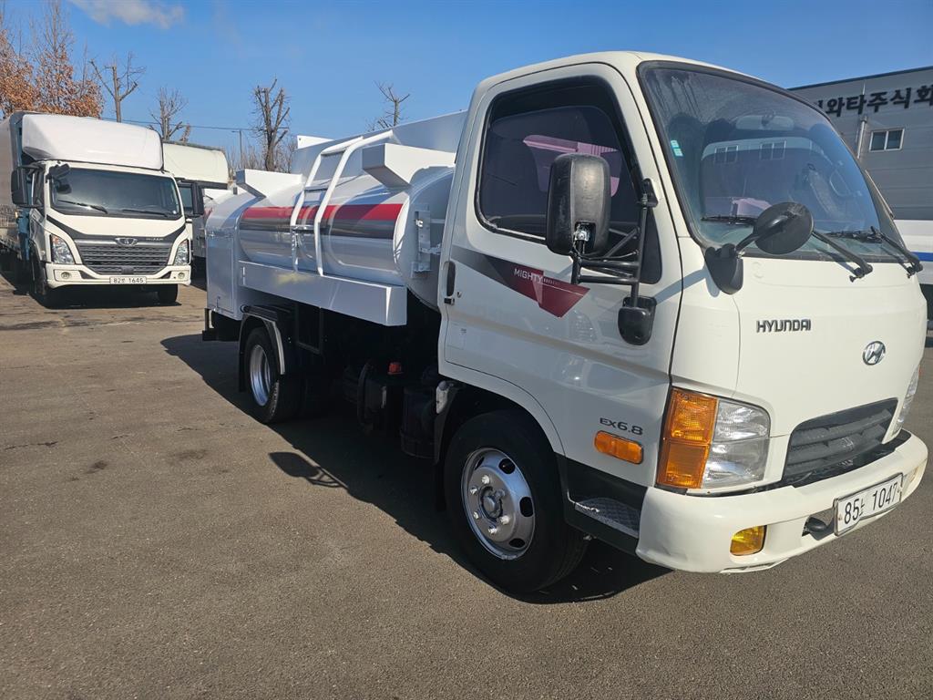 현대 홈로리 마이티큐티 3,000L 다니엘주유기 - 중고 트럭 매물 이미지