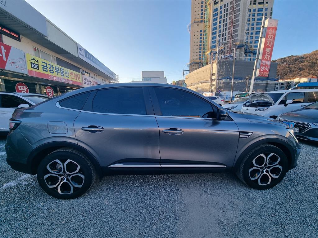 Renault Arkana 1.6 GTe Iconic 5