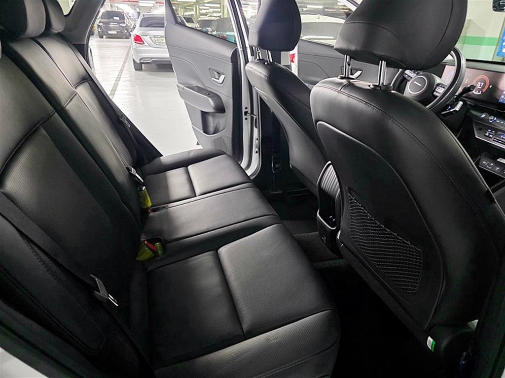 Hyundai Kona 1.6 Gasoline Turbo 2WD Modern 8