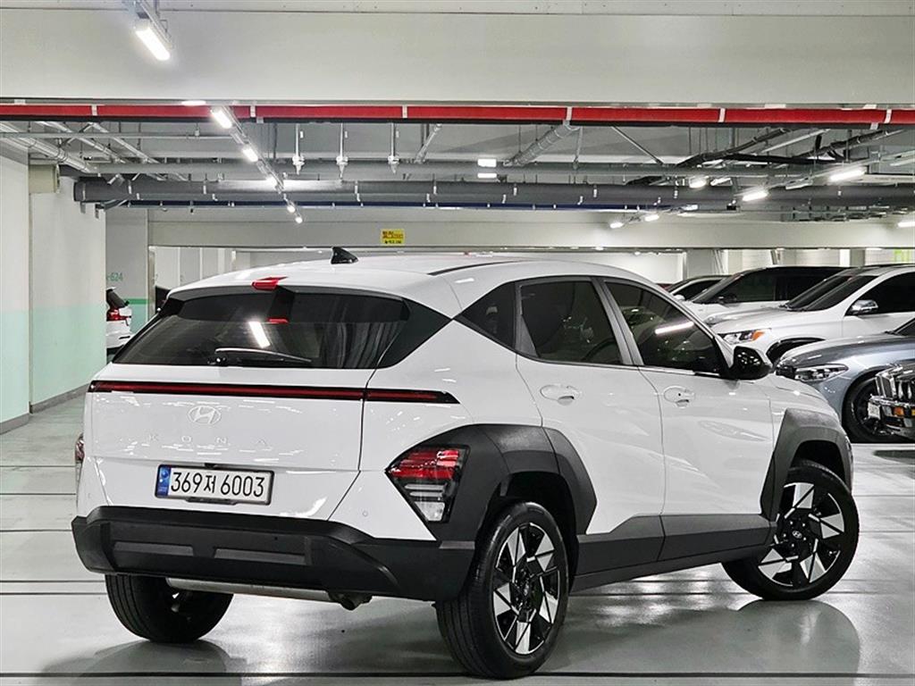 Hyundai Kona 1.6 Gasoline Turbo 2WD Modern 3