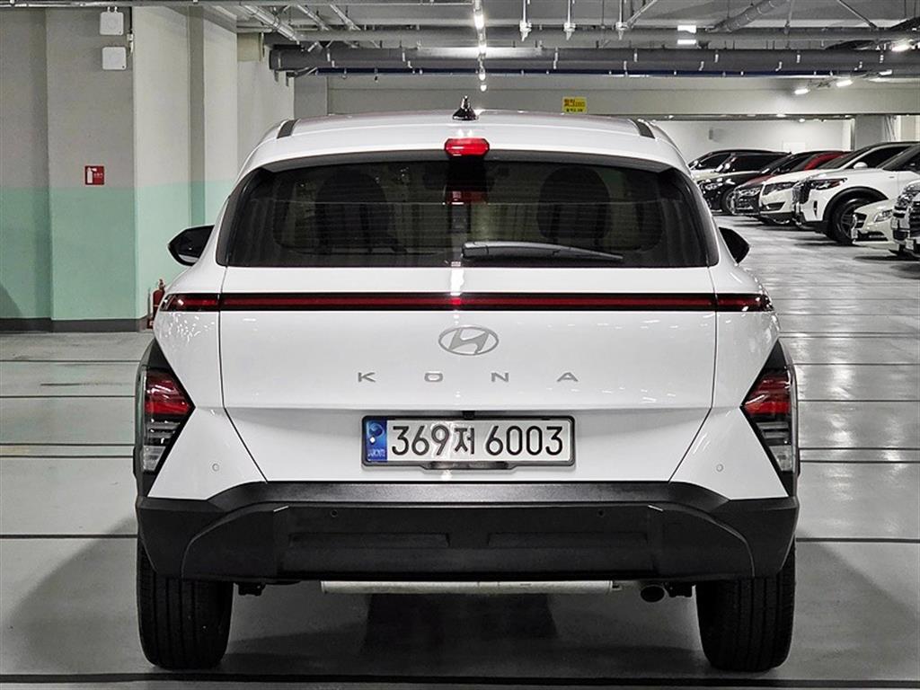 Hyundai Kona 1.6 Gasoline Turbo 2WD Modern 5
