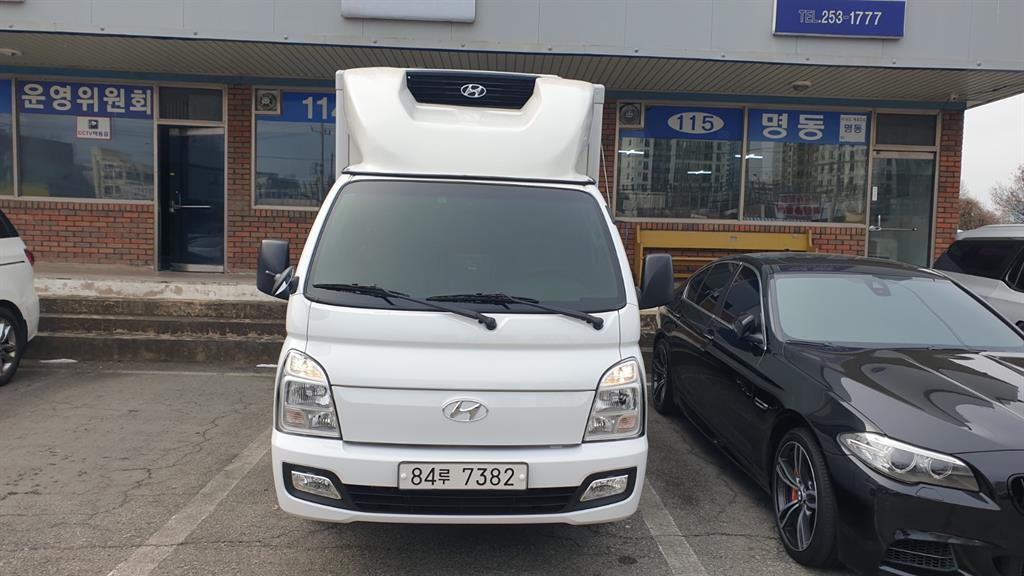 Hyundai Porter Super Cab/ Long Wheelbase/ CRDi Smart