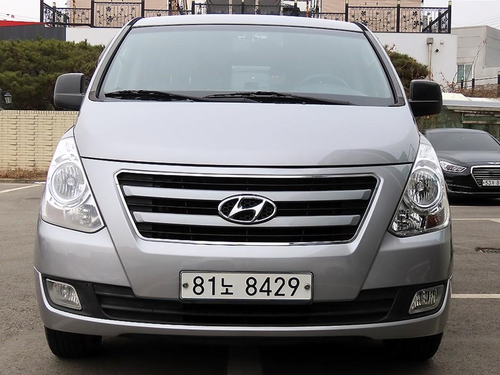 Hyundai Starex Smart 2