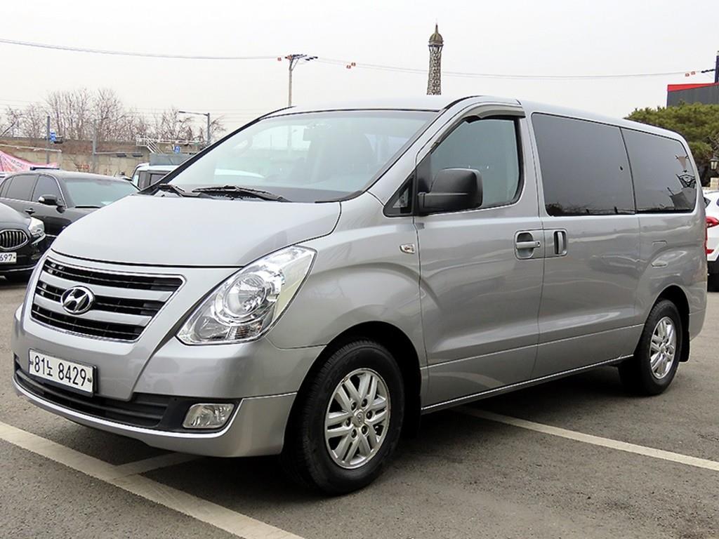 Hyundai Starex Smart 3