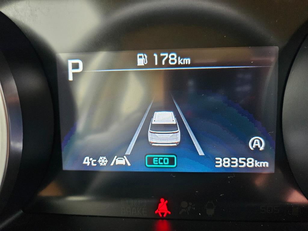 Kia Carnival Diesel Prestige 7