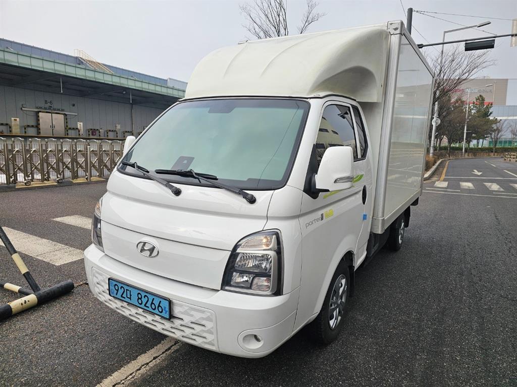 현대 포터2 1톤 표준탑 전기 - 중고 트럭 매물 이미지