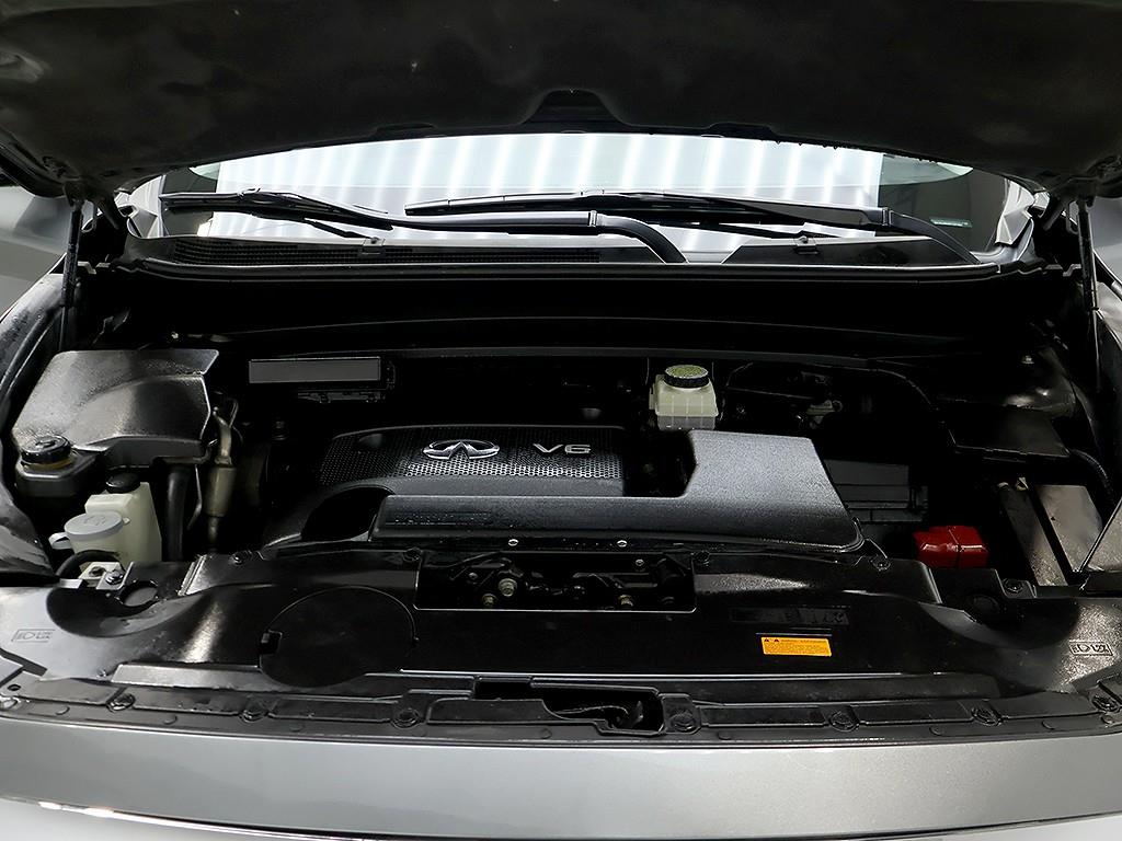 Infiniti QX60 3.5 AWD 9