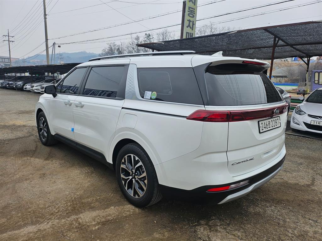 Kia Carnival Diesel Prestige 5