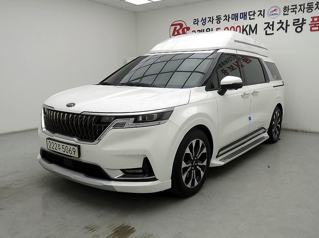 Kia Carnival Diesel High Limousine Signature 3