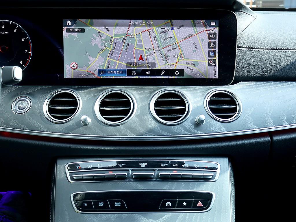 자동차 모델 상세 이미지