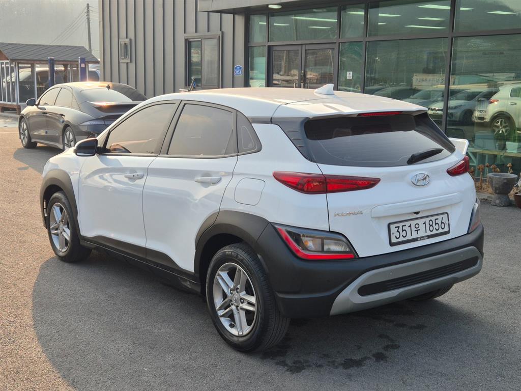 Hyundai Kona Gasoline 1.6 Turbo 2WD Smart 6