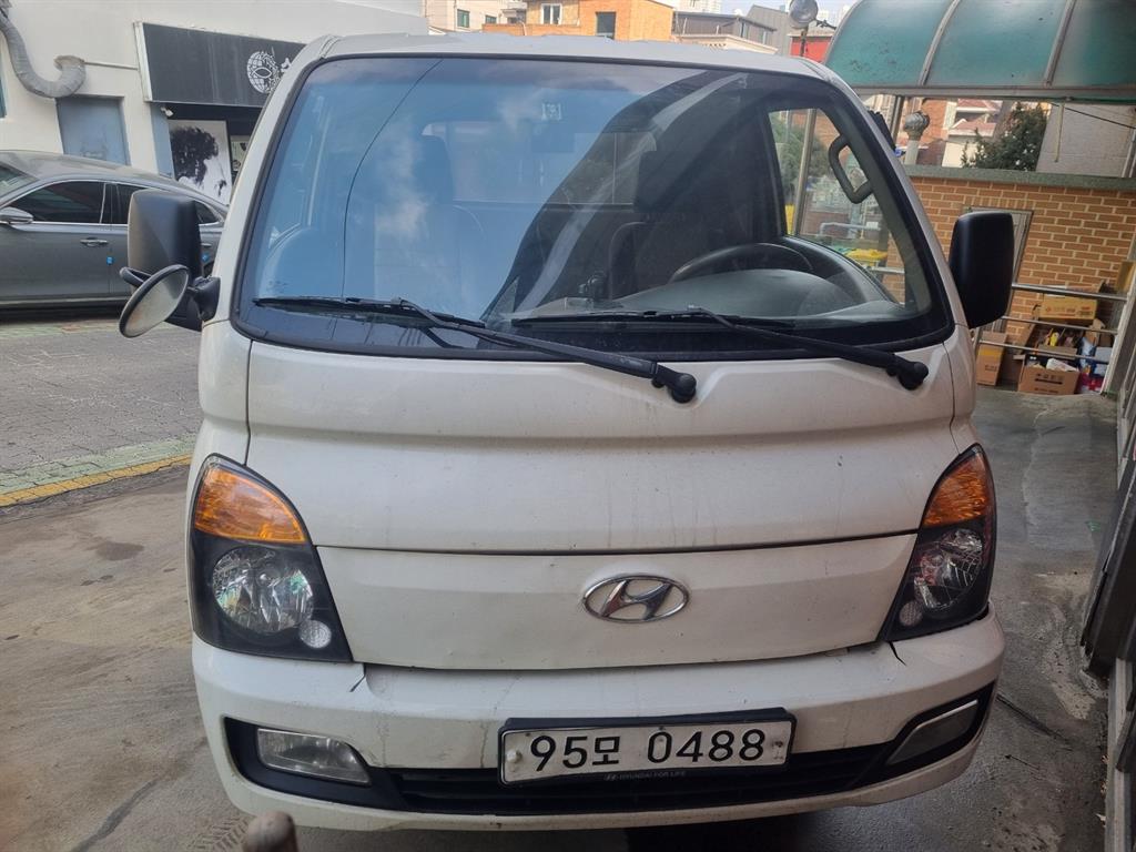 현대 포터2 1톤 카고 - 중고 트럭 매물 이미지