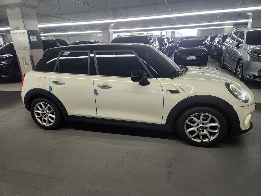 Mini Cooper 5 Duo HIGH 3