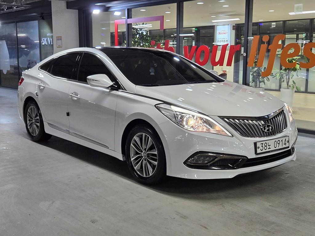 Hyundai Grandeur HG220 MODERN Collection