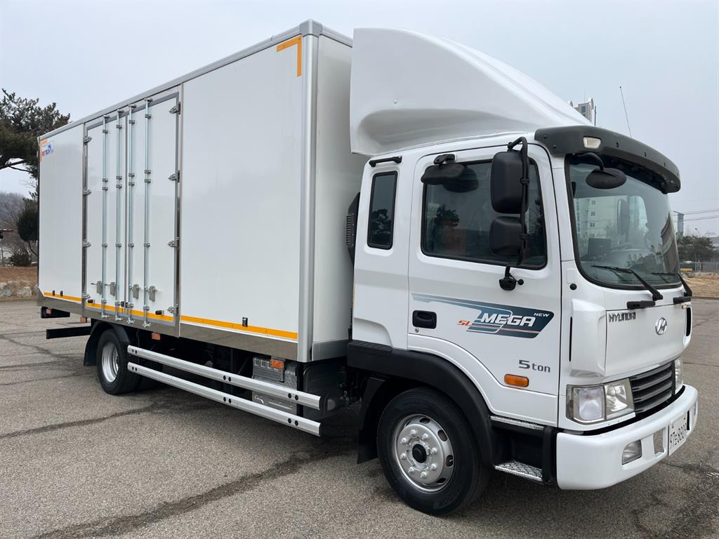 현대 메가트럭 익스하이탑 5톤 수동 - 중고 트럭 매물 이미지