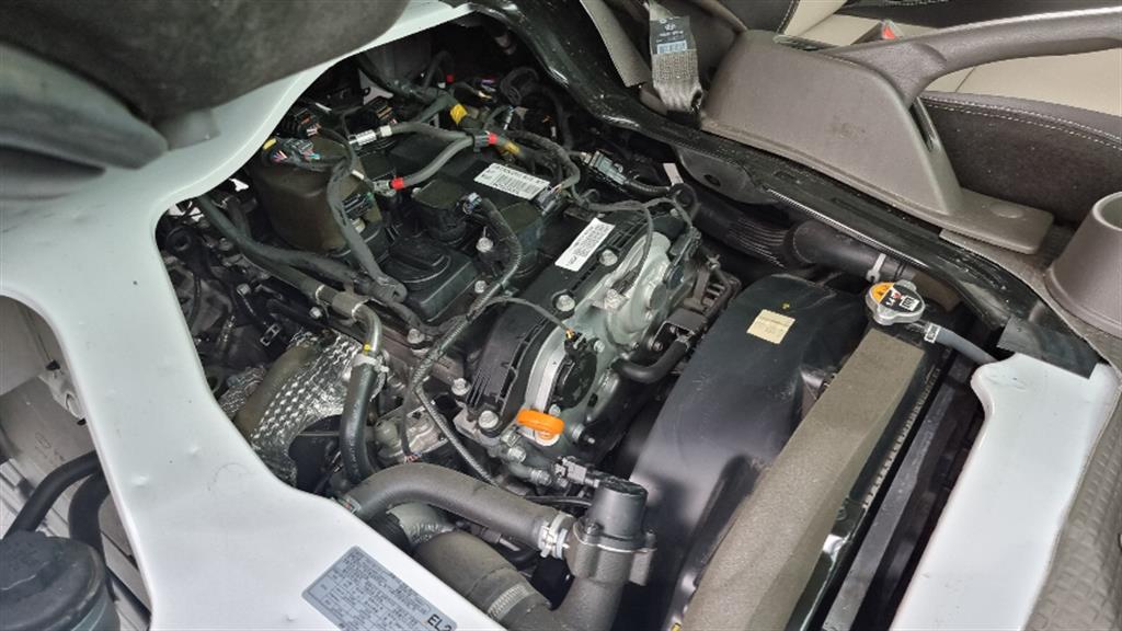 Hyundai Porter Super Cab/ Long Wheelbase Smart 7