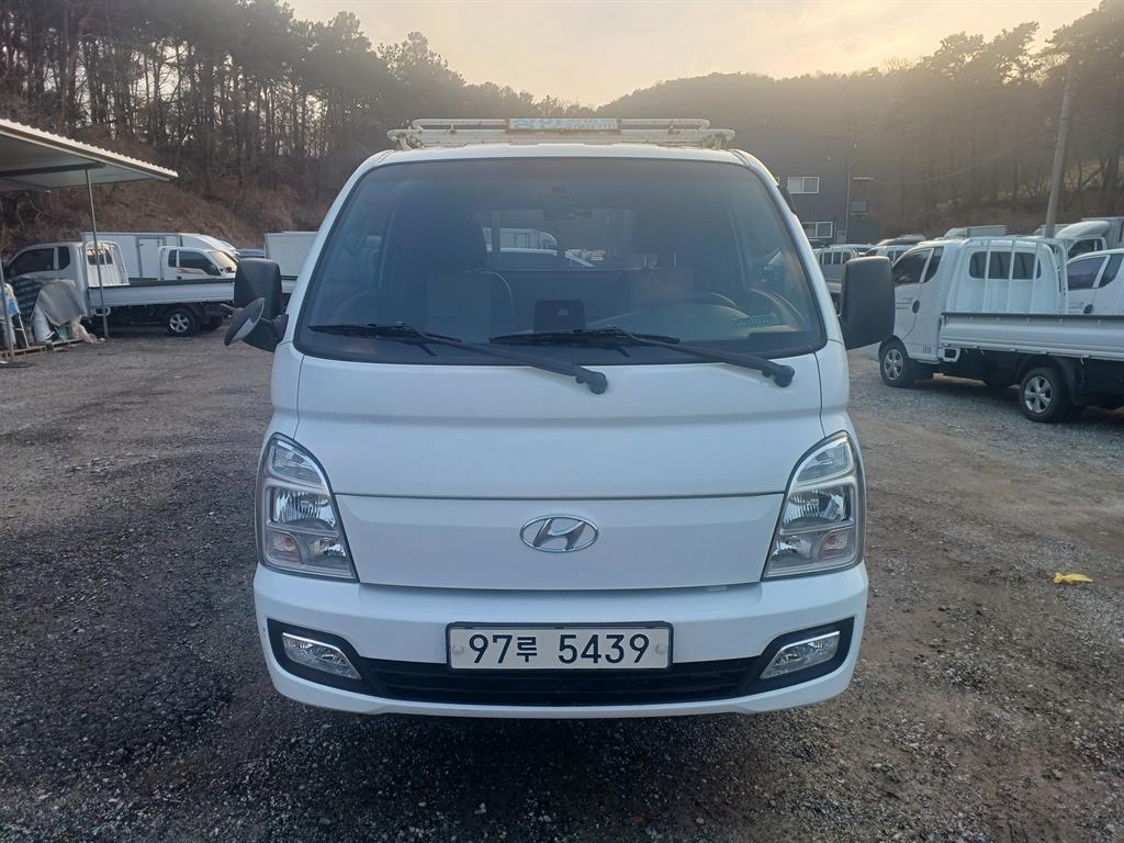 현대 포터2 1톤 카고 - 중고 트럭 매물 이미지