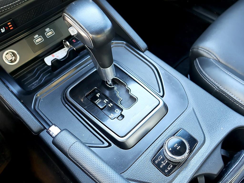 KG Mobility (Ssangyong) Rexton Diesel 2.2 4WD Prestige 8