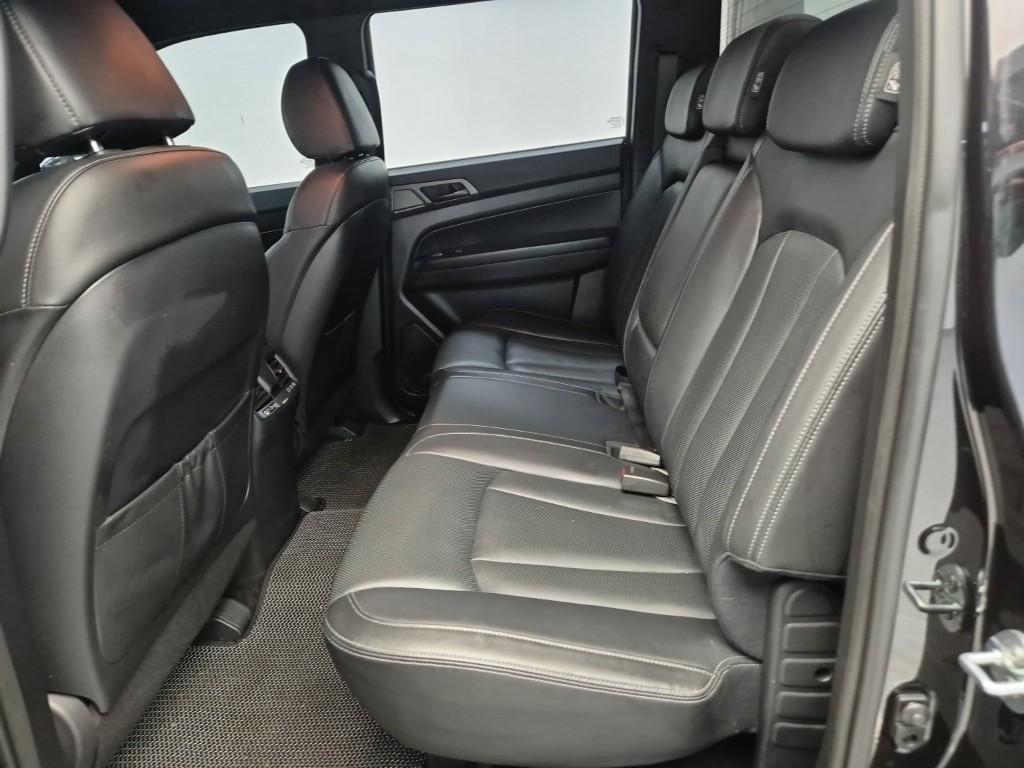 KG Mobility (Ssangyong) Rexton Diesel 2.2 4WD Expedition 10