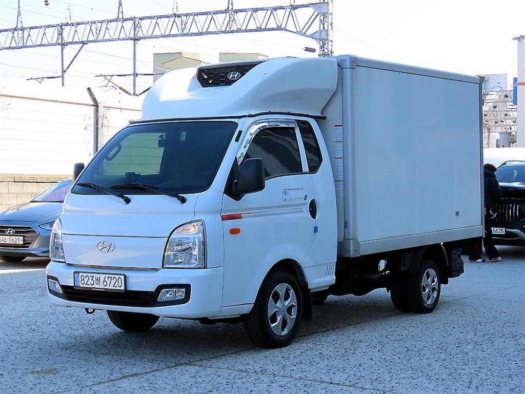 현대 포터2 1톤 냉동탑 - 중고 트럭 매물 이미지