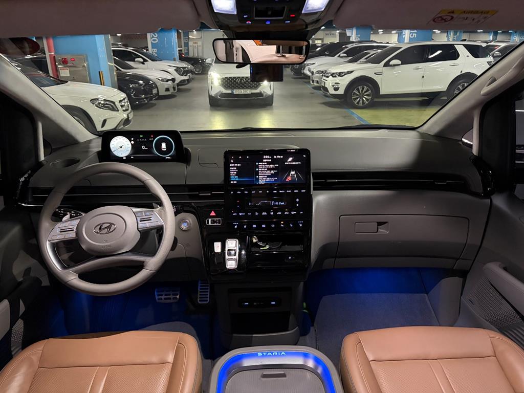 Hyundai Staria LPG Lounge Inspiration 8