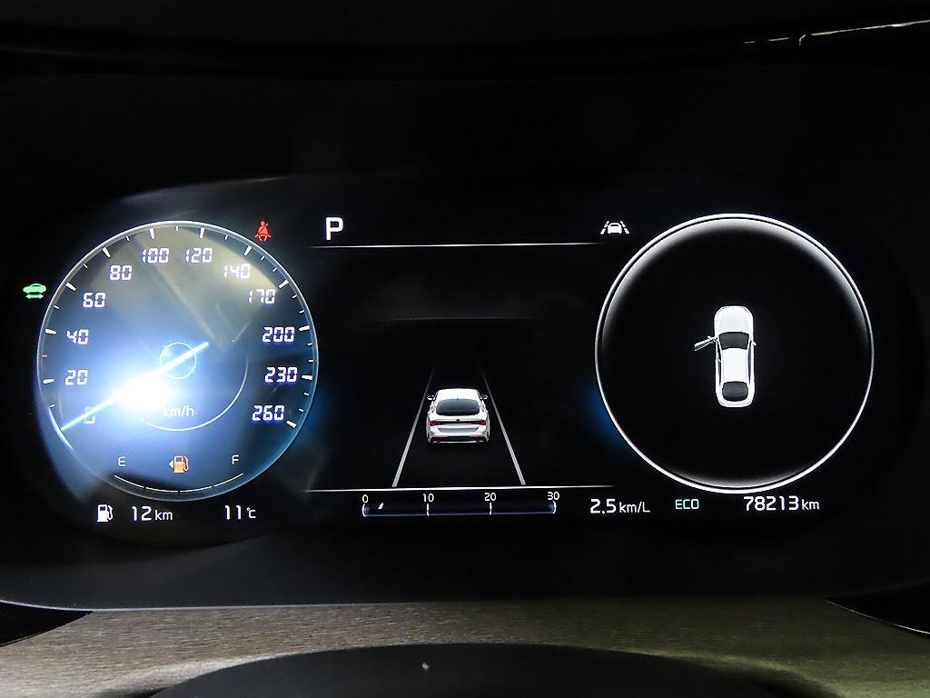 Kia K5 2.0 Noblesse 10