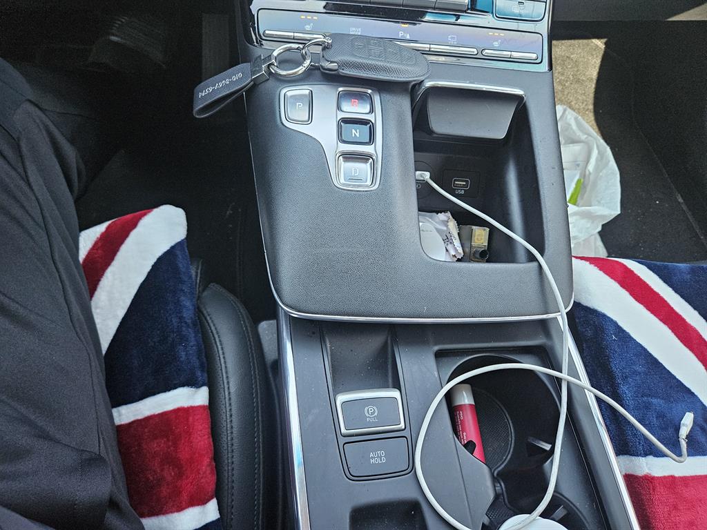 Hyundai Grandeur LPI 3.0 Modern 9