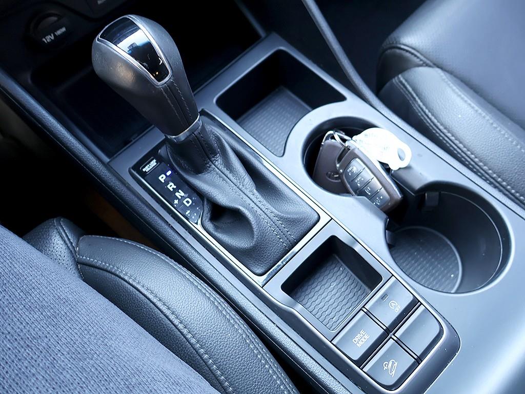 Hyundai Tucson Diesel 2.0 2WD Style Special 8