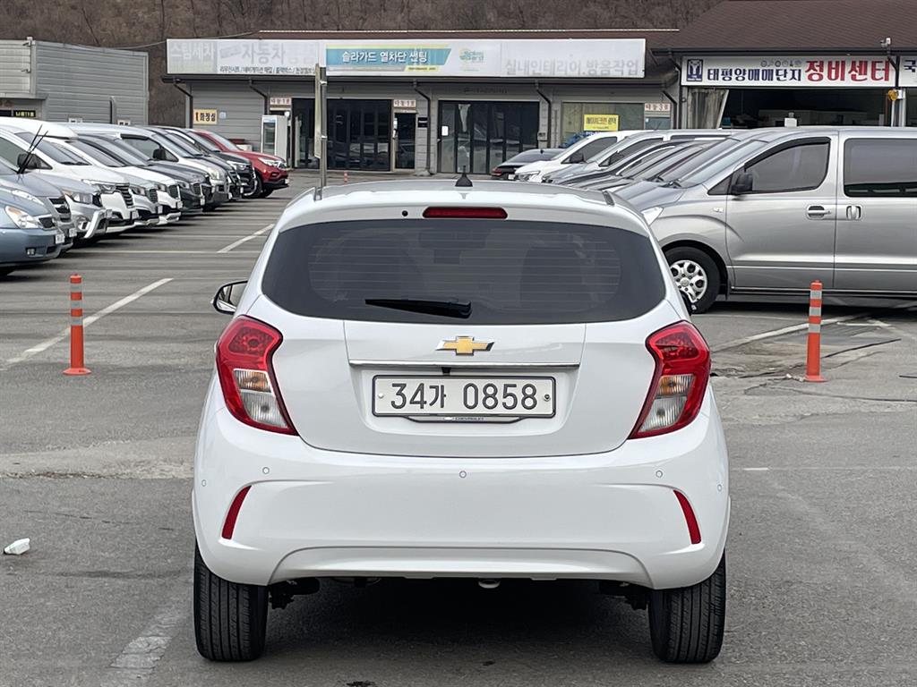 Chevrolet Spark LTZ 5