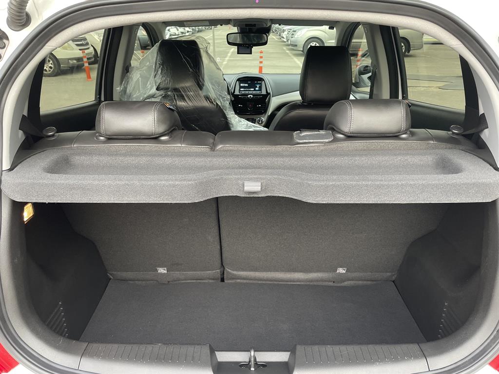 Chevrolet Spark LTZ 9