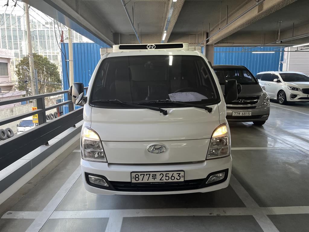 현대 포터2 1톤 냉동탑 - 중고 트럭 매물 이미지