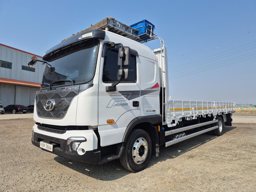 현대 파비스 300 카고 5.5톤 오토 - 중고 트럭 매물 이미지