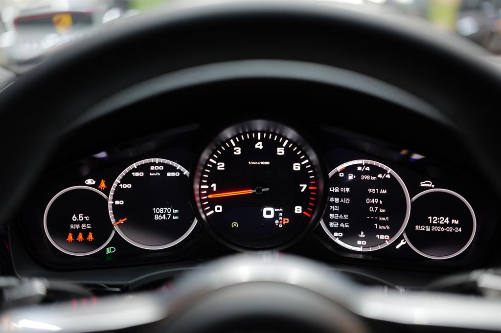 Porsche Cayenne 3.0 Platinum Edition 10