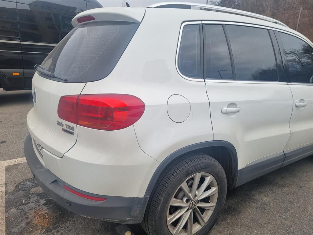 Volkswagen Tiguan 2.0 TDI Premium 4