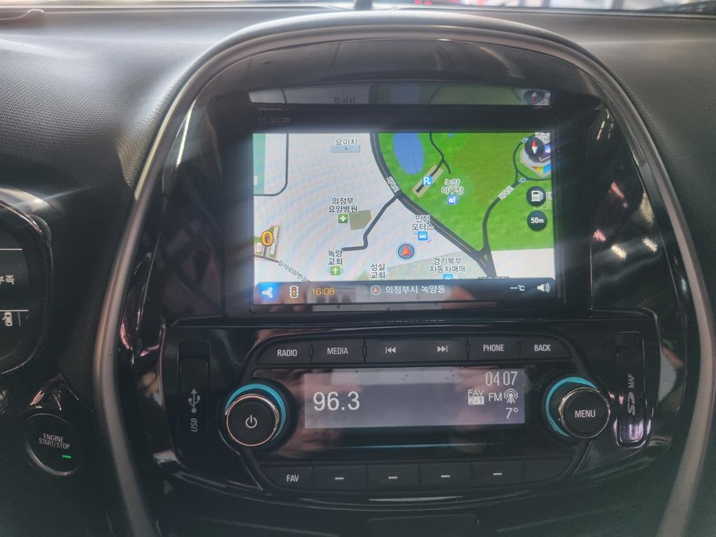 Chevrolet Spark Perfect Black 10