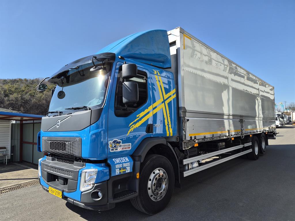볼보 FE 350 윙바디 13톤 오토 - 중고 트럭 매물 이미지