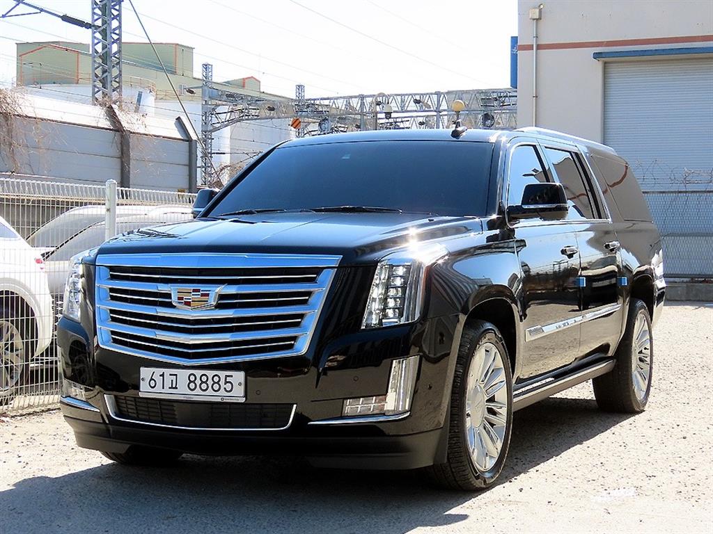 에스컬레이드 6.2 V8 ESV 2018년식
