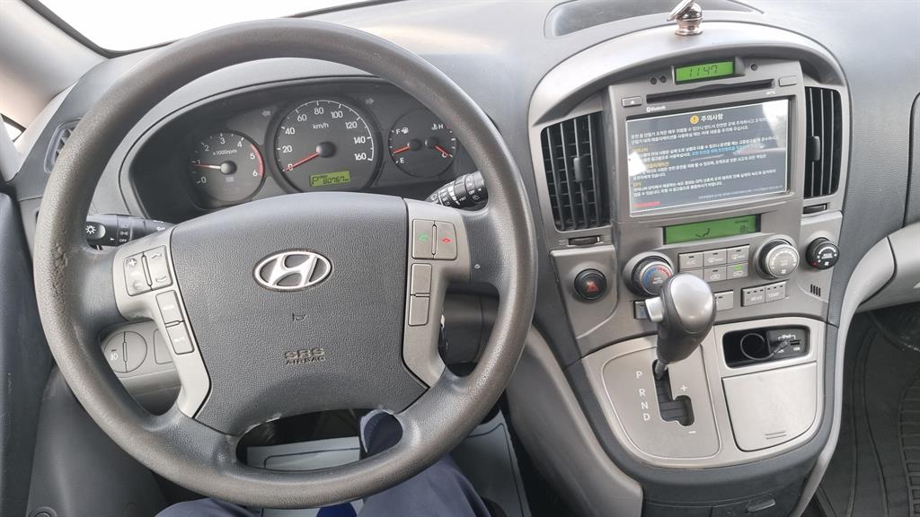 Hyundai Starex Wagon CVX Premium 9