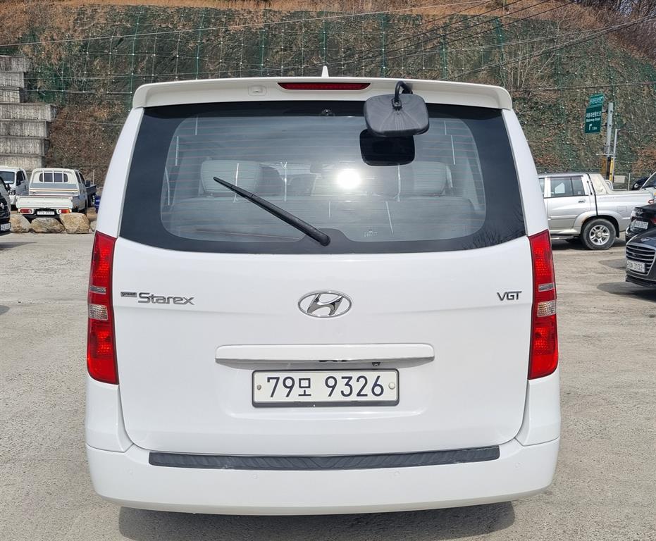 Hyundai Starex Wagon CVX Premium 3