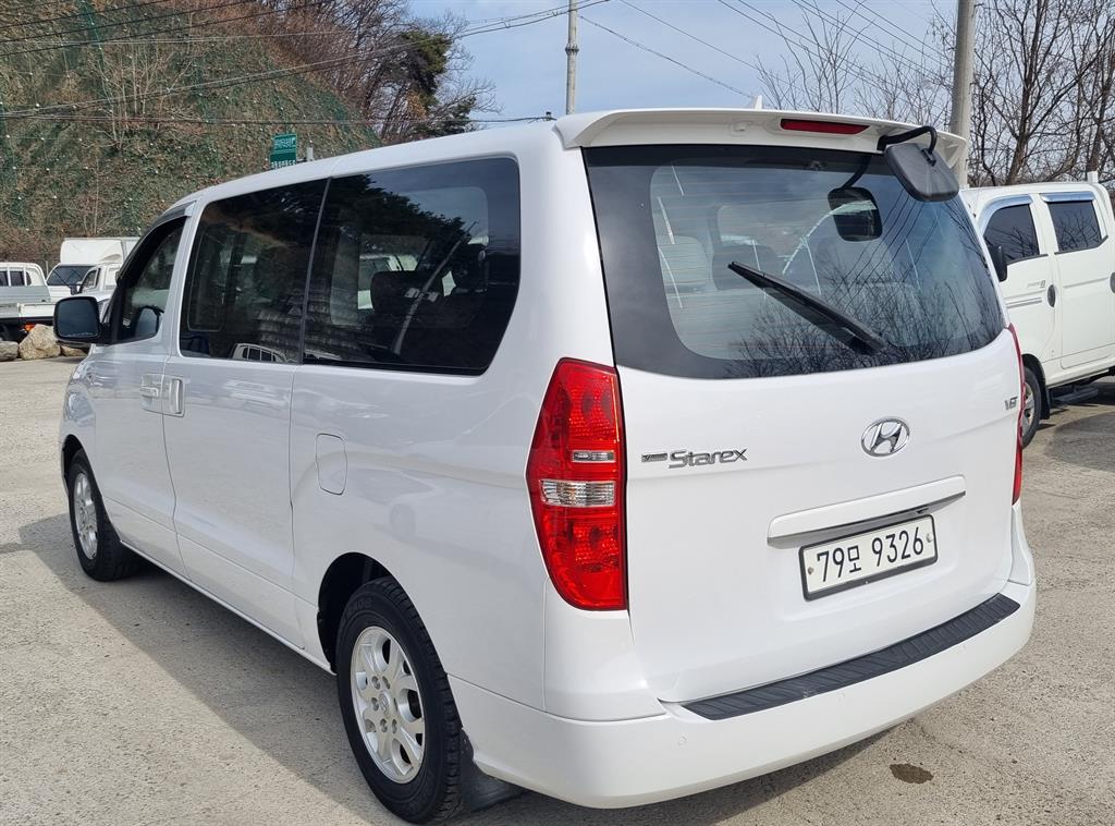Hyundai Starex Wagon CVX Premium 5