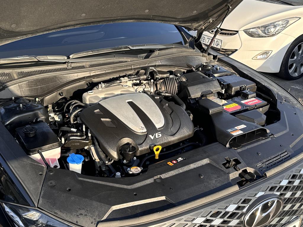 Hyundai Grandeur LPI 3.0 Exclusive 8