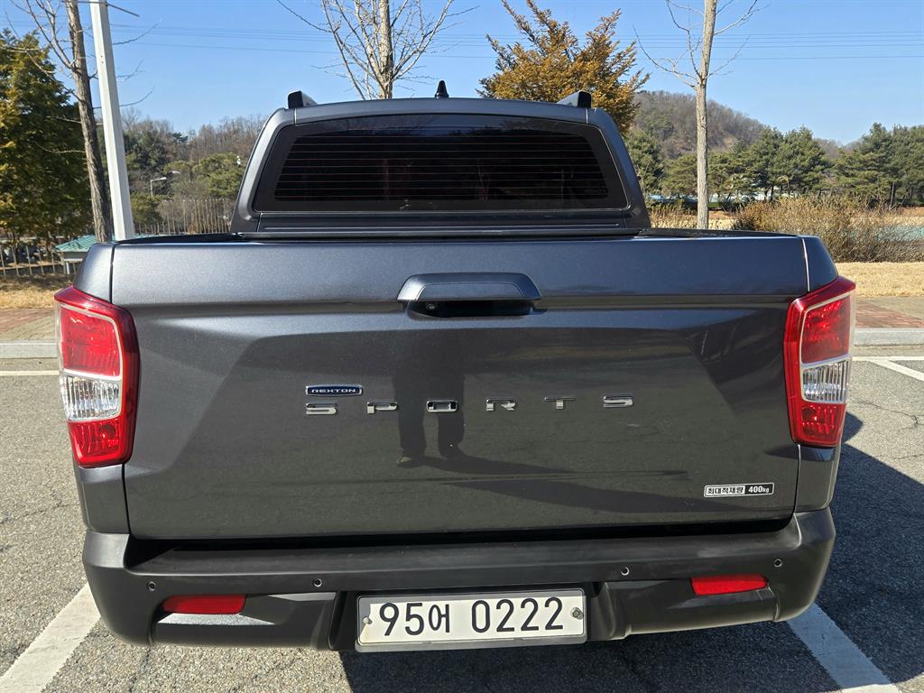 KG Mobility (Ssangyong) Rexton 2WD Diesel 2.2 Adventure 5