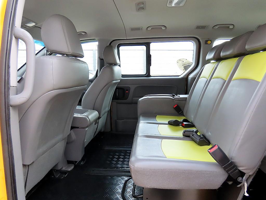 Hyundai Starex 4WD CVX Modern 7