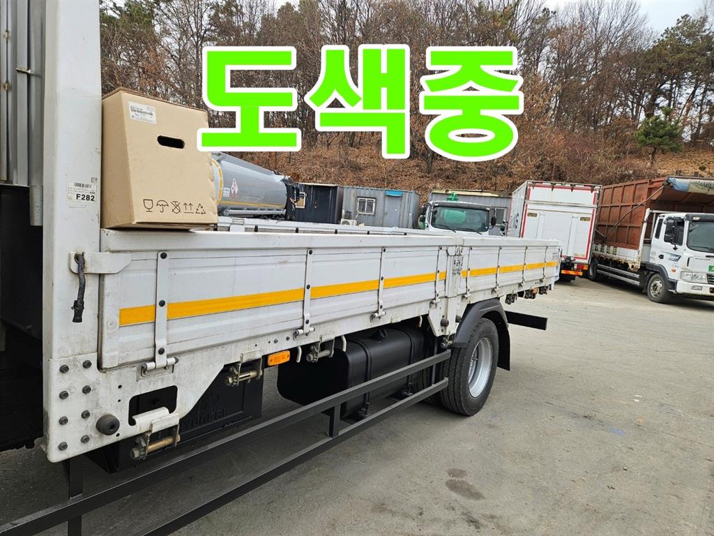 현대 메가트럭 카고 5톤 수동 - 중고 트럭 매물 이미지
