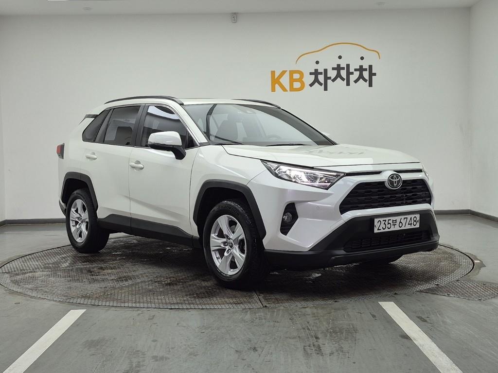Toyota RAV4 2.5 2WD 3
