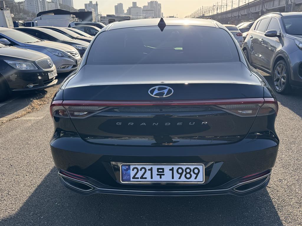 Hyundai Grandeur LPI 3.0 Exclusive 5