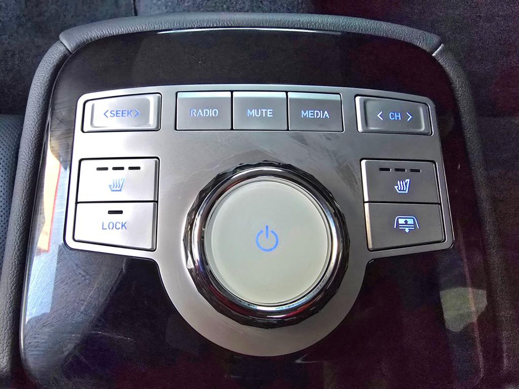 Genesis G80 2.5 Gasoline Turbo AWD Base Type 10