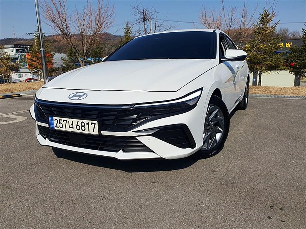 Hyundai Avante 1.6 Gasoline Inspiration