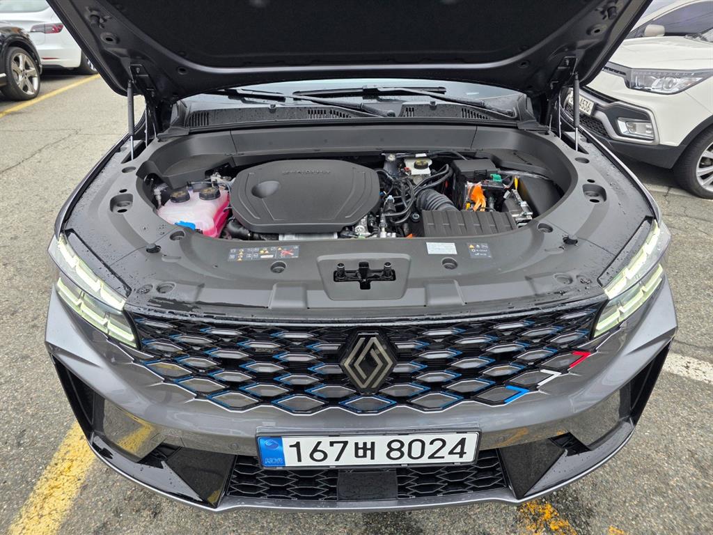 Renault Koleos Hybrid 1.5 Esprit Alpine — фото 5