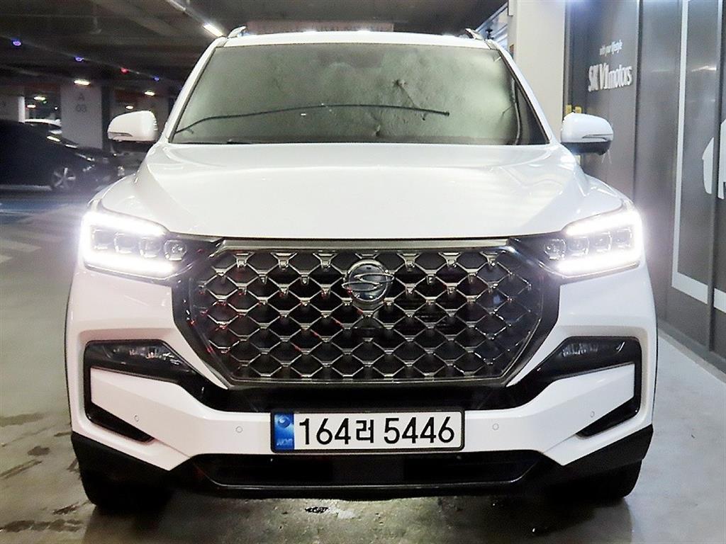 KGM 렉스턴 디젤 2.2 4WD 더 블랙 사진